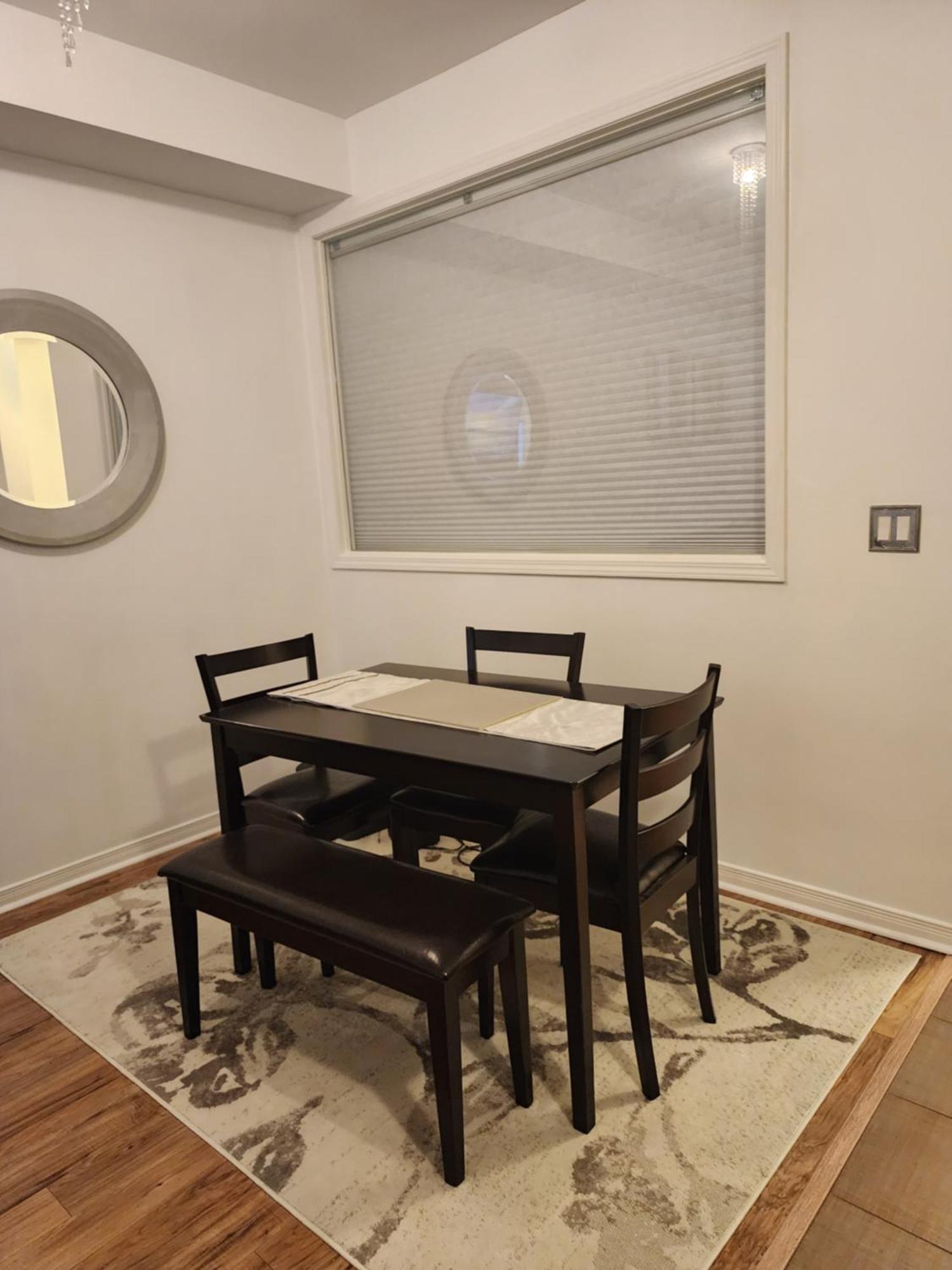 Beautiful Townhouse Near Yorkdale Mall, Wilson Subway Leilighet Toronto Eksteriør bilde